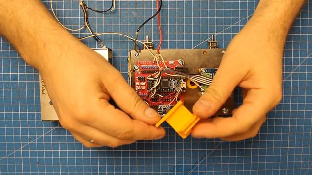 Универсальный робот на Ардуино