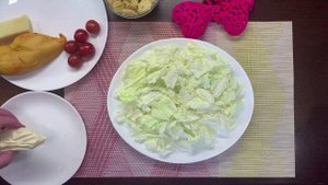 Салат "Цезарь" с копченой курицей и пекинской капустой!