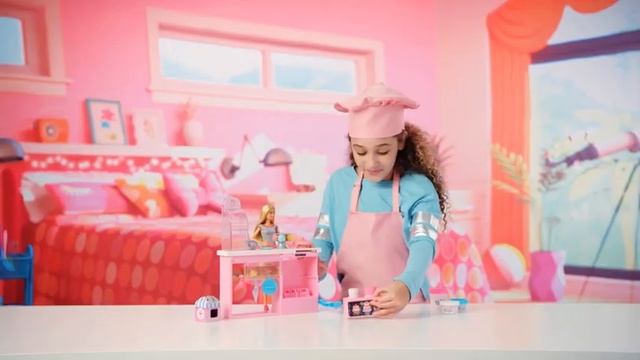 Barbie ® Игровой набор "Кондитерская" смотреть онлайн