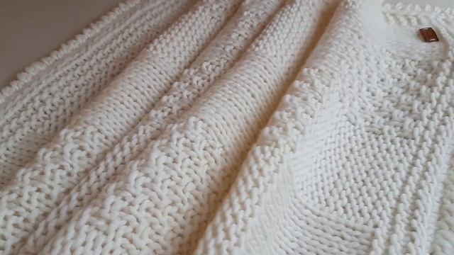 Простейший детский плед в коляску. С таким шерстяным другом прогулки будут теплыми... #пледспицами