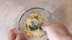 Вкусные куриные рулетики в беконе на гриле.