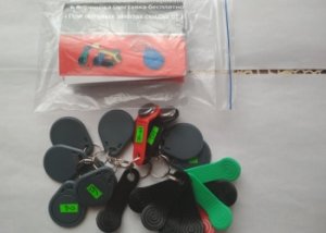 универсальные ключи от УНИВЕРСАЛ ДОМОФОН КЛЮЧ адаптированные для домофонов Воронежа.