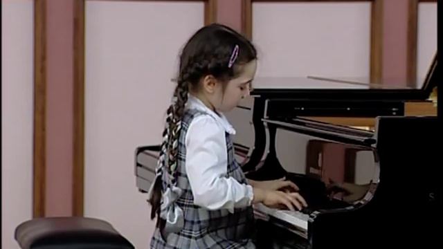 Александра Адельгейм, 7 лет смотреть онлайн