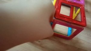 Как сделать ракету из магнитного конструктора