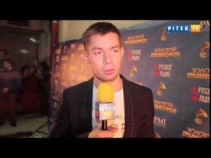 Стас Пьеха поздравляет зрителей канала Piter.TV c Новым годом!