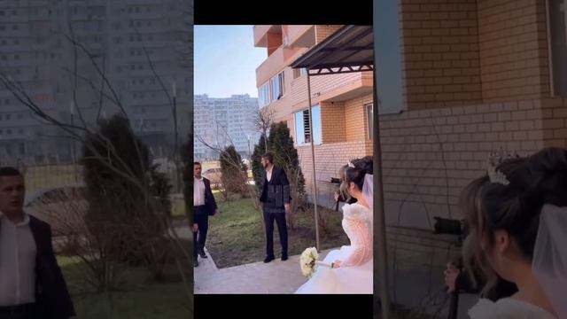 Почему кавказцы стреляют в воздух на свадьбе?