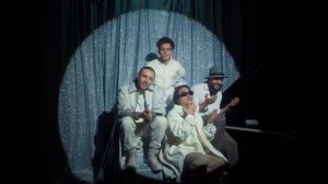 Новогодняя песня от ЕГОРА КРИДА, ВЛАДА А4, ЛИМБО И ДЖОНИ ???