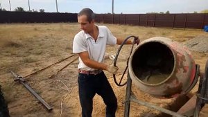 Монтаж столбов и тумбы для откатных ворот 2ч.