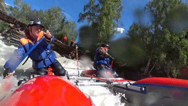 Чуя, порог Бегемот 5 к.с., август 2017 смотреть онлайн