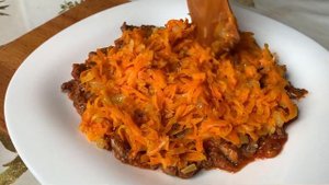 САЛАТ ИЗ КИЛЬКИ В ТОМАТЕ !