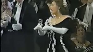 Placido Domingo & Lucia Popp - Brindisi (La Traviata)