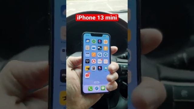 iPhone 13 mini VS iPhone 12 mini TOP