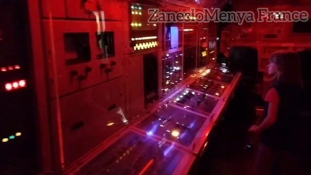 Кристина Лучший гид по подлодочкам? Подводная лодка Cité de la mer Шербург Франция смотреть онлайн