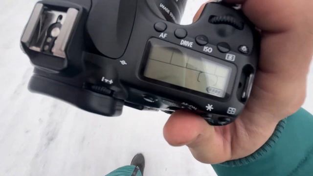 Canon 60D, зеркальный минимум смотреть онлайн