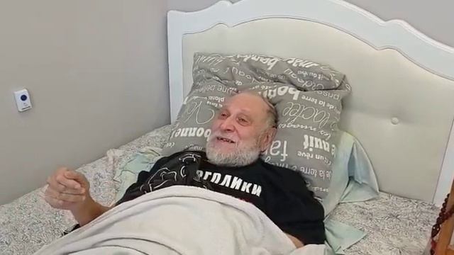 Бу инсоннинг хаёт билан " Юзида табассум ила "  видолашуви хакикий" Кахрамонлик". Сухов А. А . смотреть онлайн