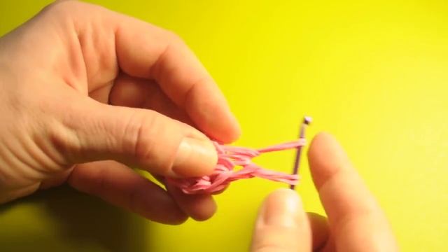 ❤Сердце из резинок. Как плести Сердце из резинок в видеоуроке №321❤ смотреть онлайн