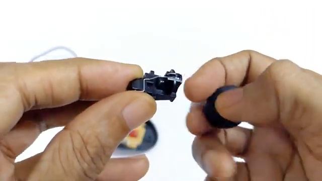 Logitech M90 Scroll Wheel Fix - Disassembly