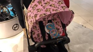Обзор коляски Cybex Mios by Jeremy Scott