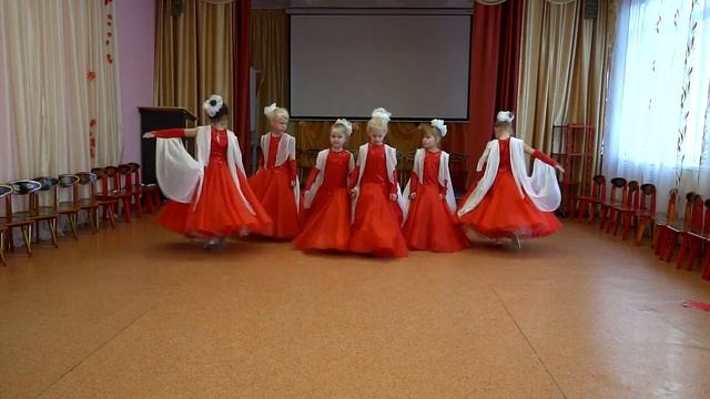 МДОУ "Детский сад №3 Золотая рыбка" Австрийский вальс смотреть онлайн