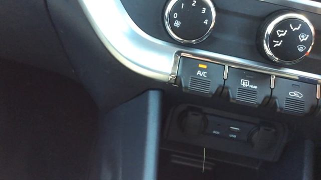 Citroen C1 2018 (18 reg) 1.0 VTi Feel 3dr | Blackpool Automart смотреть онлайн