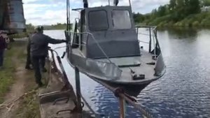 КС-100д. Спуск на воду.