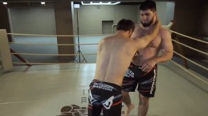 Мурад Легенда ( Исрапил Рамазанов) против Асхаба Тамаева. Борцовский спарринг.