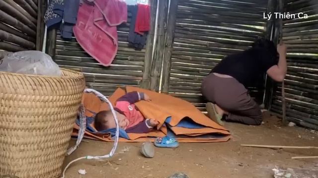 Full video: A 17 Years Old Single Mother - Completed the bed and door for the house - Lý Thiên Ca смотреть онлайн