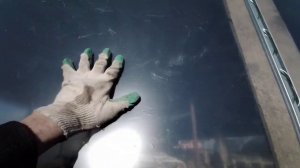 Пленка в коровнике для дойных