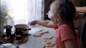 198/У нас дубак/Готовим с Ульяшей пирожки