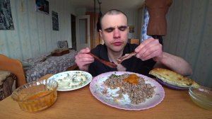 МУКБАНГ АСМР КУРИЦА ЖАРЕНАЯ / ГРЕЧКА / САЛАТ С ЯЙЦОМ / ПИРОГ / ИКРА КАБАЧКОВАЯ / ASMR Mukbang #438