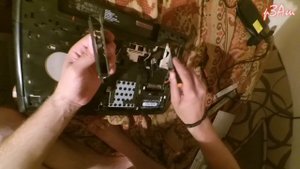 Lenovo IdeaPad G505 черный экран, не включается