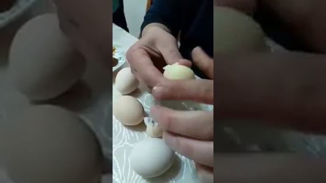 искусственный яйца в Китае смотреть онлайн