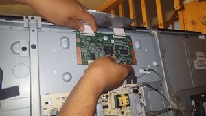 How to fix Sony bravia KDL-40S504 white screen