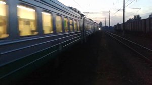 ЭД4М (экспресс Москва - Калуга) на станции Азарово, Калуга. 6.6.2015