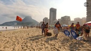 ?? Girls having fun at LEBLON BEACH on sundays 4K | BRAZIL