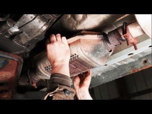 НИКОГДА НЕ УДАЛЯЙТЕ КАТАЛИЗАТОР