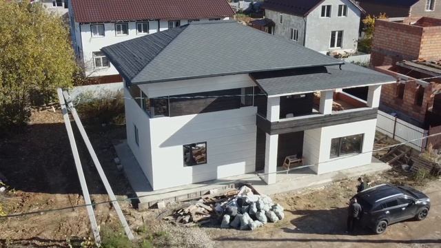 Комбинирование панелей - ДЕРЕВО и ТРАВЕРТИН. Монтаж термопанелей Мосфасад на дом 300м2 смотреть онлайн