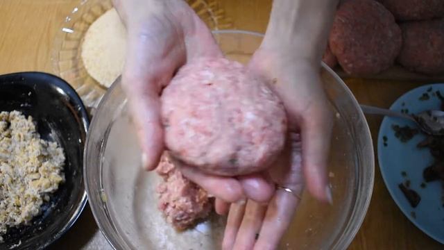 Мясные зразы с грибами | Мясные зразы с сыром и орехом