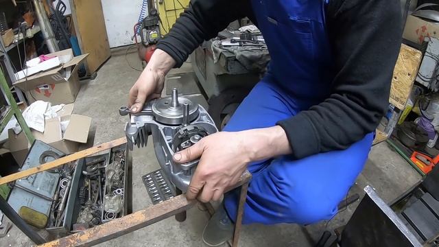 russisches Motorrad. Сборка двигателя за 5 минут. Это Восход детка! смотреть онлайн