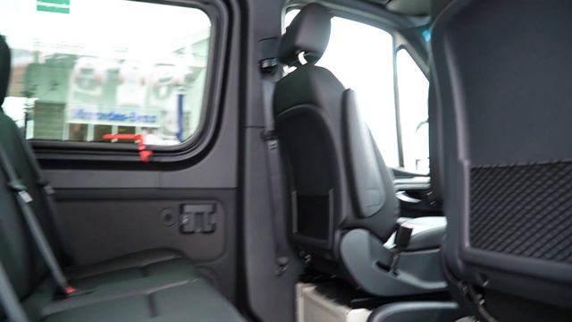 2019 Sprinter 4x4 - Video Tour with Dick смотреть онлайн