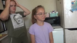 Из-за грозы сидим без света. Устали . 1.07.23.