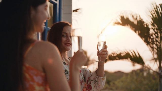 Beach Cottage - Paradise Village Beach Resort смотреть онлайн