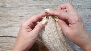 Шапку делает КРАСИВАЯ МАКУШКА. МК теплая женская шапка спицами. Пряжа Пух норки/90гр