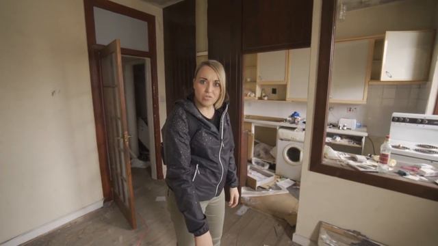 FAMILIES FLED THIS ABANDONED GHOST TOWN IN THE UK - SCOTLANDS CHERNOBYL | ABANDONED PLACES UK смотреть онлайн