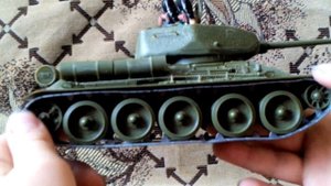 Обзор масштабной модели танка Т-34-85 ЗВЕЗДА