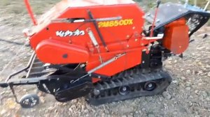 Японский самоходный пресс-подборщик Kubota RM-850DX