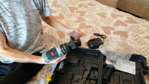 шуруповёрт с Aliexpress NANWEI 21v 3 oah