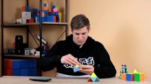 Simple puzzles that are impossible to solve | 2X2 Pyraminx