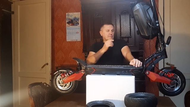 Kugoo G1 . Батарея 50 Ач и 6000 км пробега.