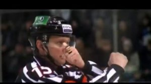 Энциклопедия. Хоккей. Жесты арбитров